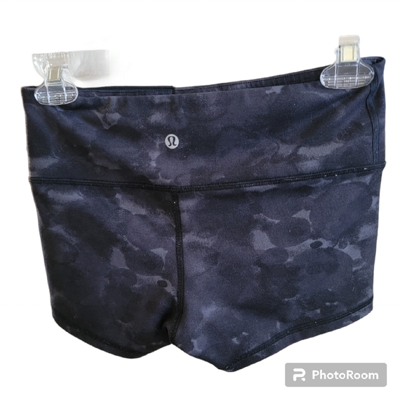 Lululemon Womens Athletic Boogie Shorts Gray Size 4 Pull-on Yoga Mid Rise 2" - Picture 4 of 8